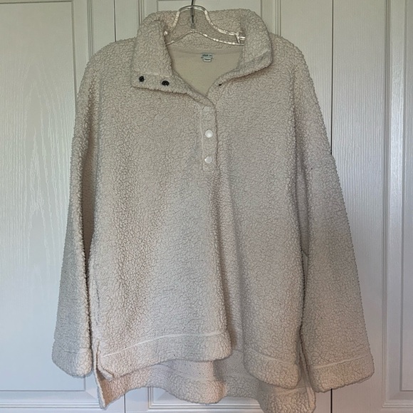 Aerie White Sherpa Quarter Button Down - Picture 1 of 3